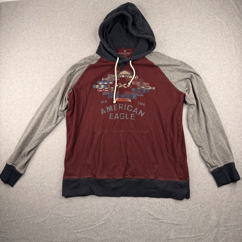 American Eagle Mens Hoodie Large Burgundy Grey Southwestern Graphic‎ Raglan L